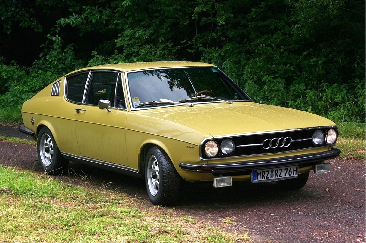 Audi 100 Coupé 1975 - 1.9 115 CV - Carros Antigos