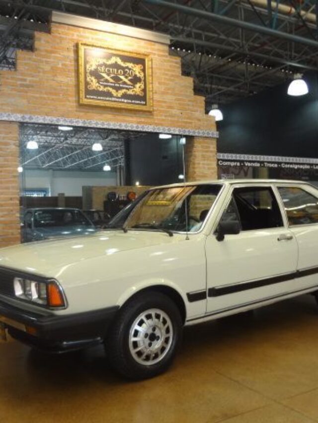 Volkswagen-Passat-LS-Village-3-portas-1984-Motor-Tudo-