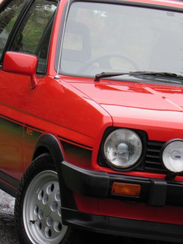 Ford-Fiesta-XR2-1982-Motor-Tudo-