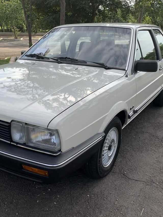 Santana-GLS-1.8-1987-Motor-Tudo