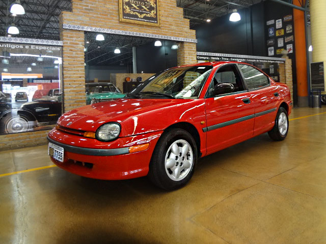 Chrysler Neon 2.0 16V 1996 mais um médio de muita