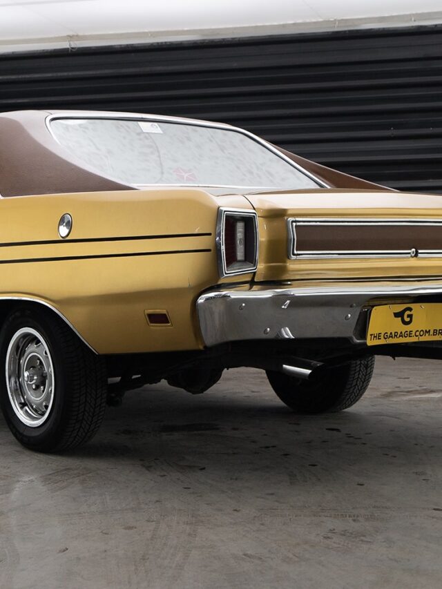 cropped-Dodge-Cherger-R-T-1977-muscle-car-11.jpg