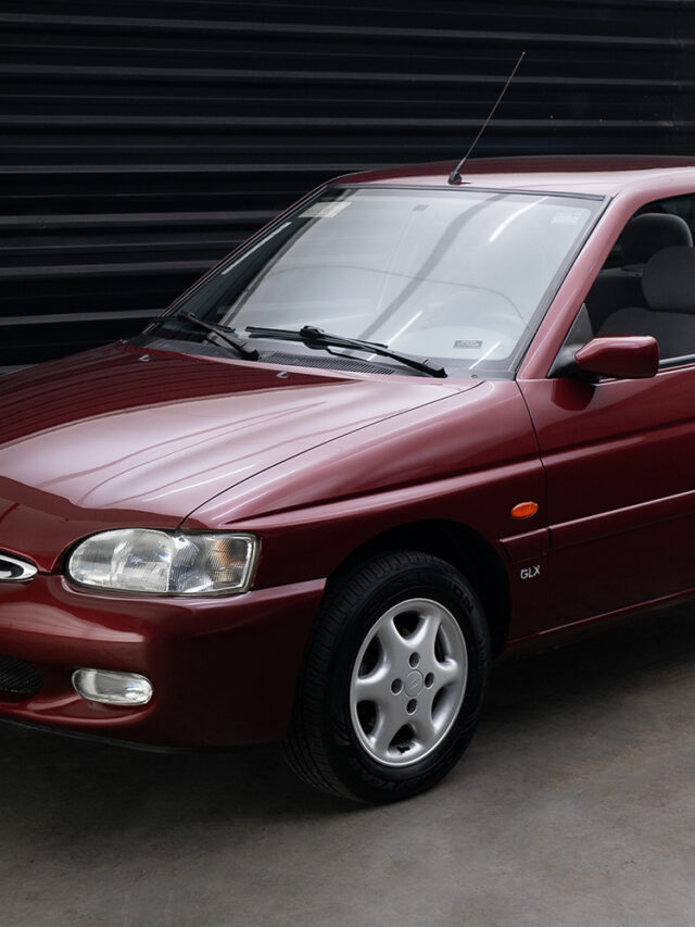 Escort-GLX-1.8-16V-1998-carros-antigos-