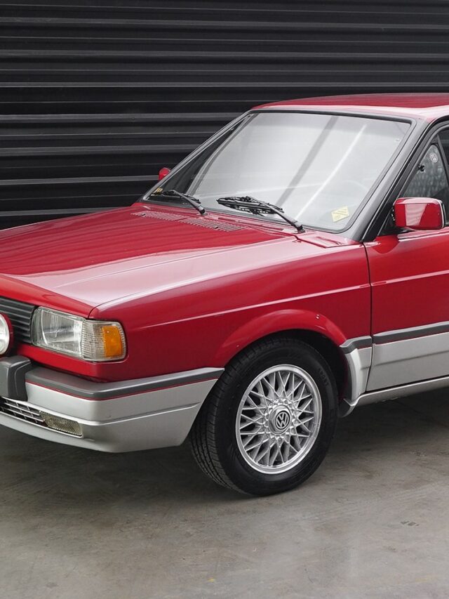 cropped-VW-Gol-GTi-2.0-1993-carros-esportivos-antigos-3.jpg