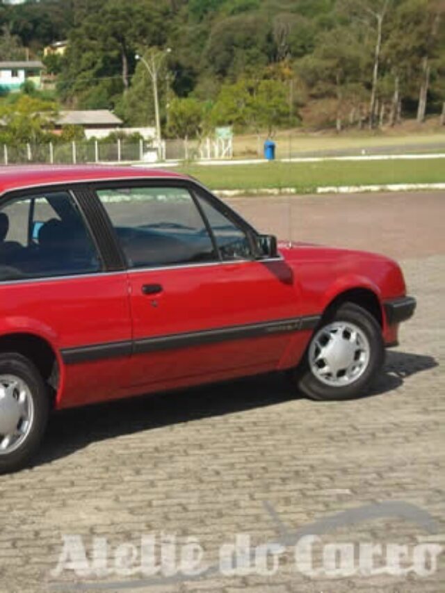 cropped-Cherolet-Monza-hatch-1.8-1987-carros-antigos-2.jpg