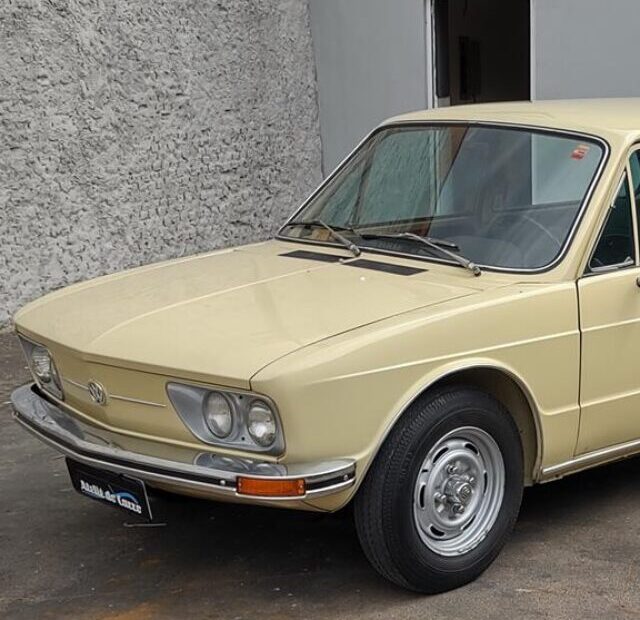 cropped-VW-Brasilia-1974-carros-populares-antigos-1-1.jpg