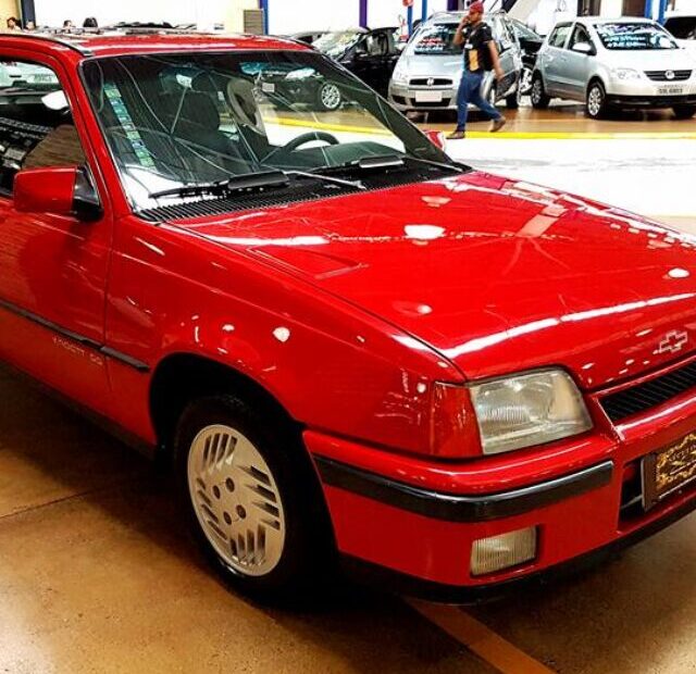 GM-Kadett-GS-2.0-1991-carros-esportivos-antigos-