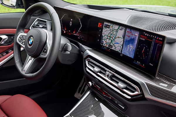 BMW 320i M Sport 2023 o sedan médio flex de elite - interior