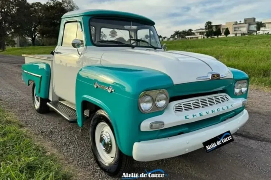 Chevrolet Brasil 3100 1963, restaurada nos padrões originais!