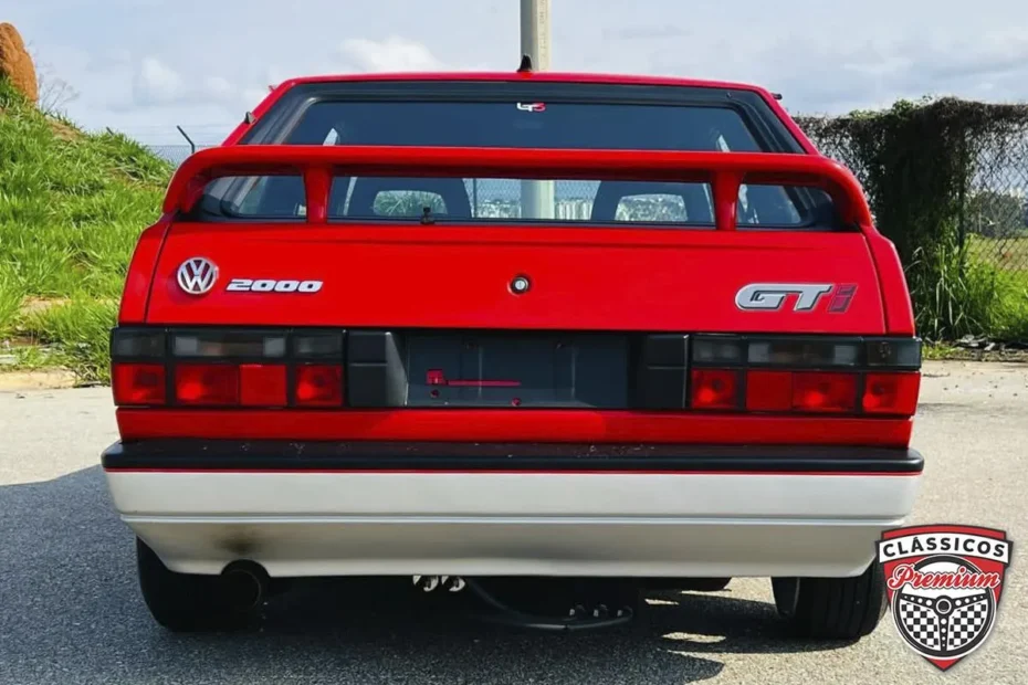 VW GOL GTI TURBO rebaixado 1991 vermelho