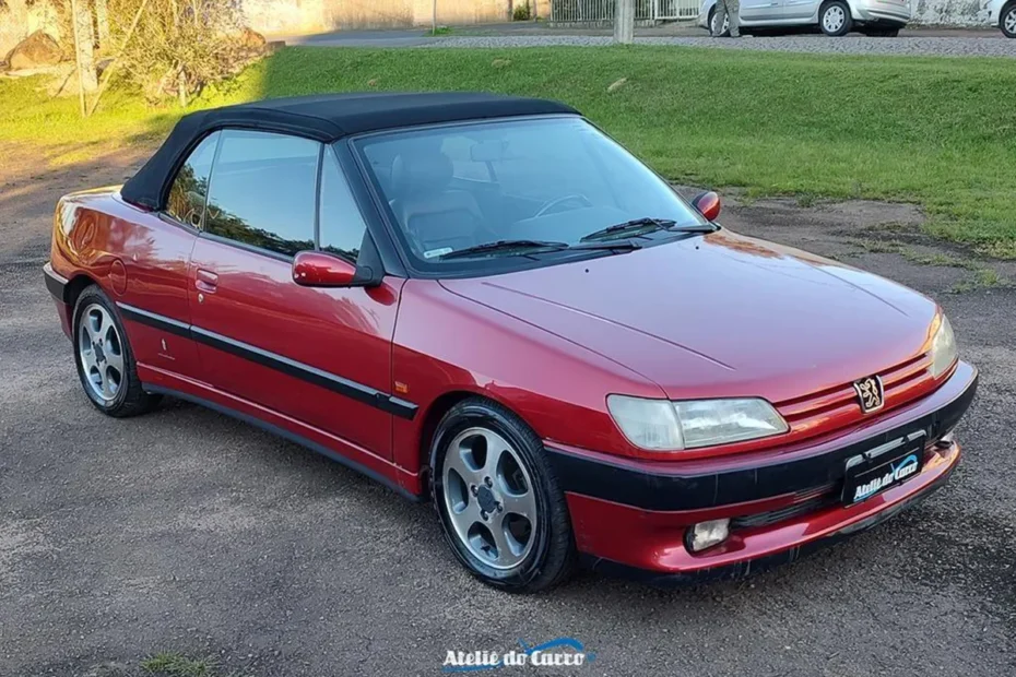 Peugeot 306 Cabriolet 2.0 1995 cor Bordô Metálico