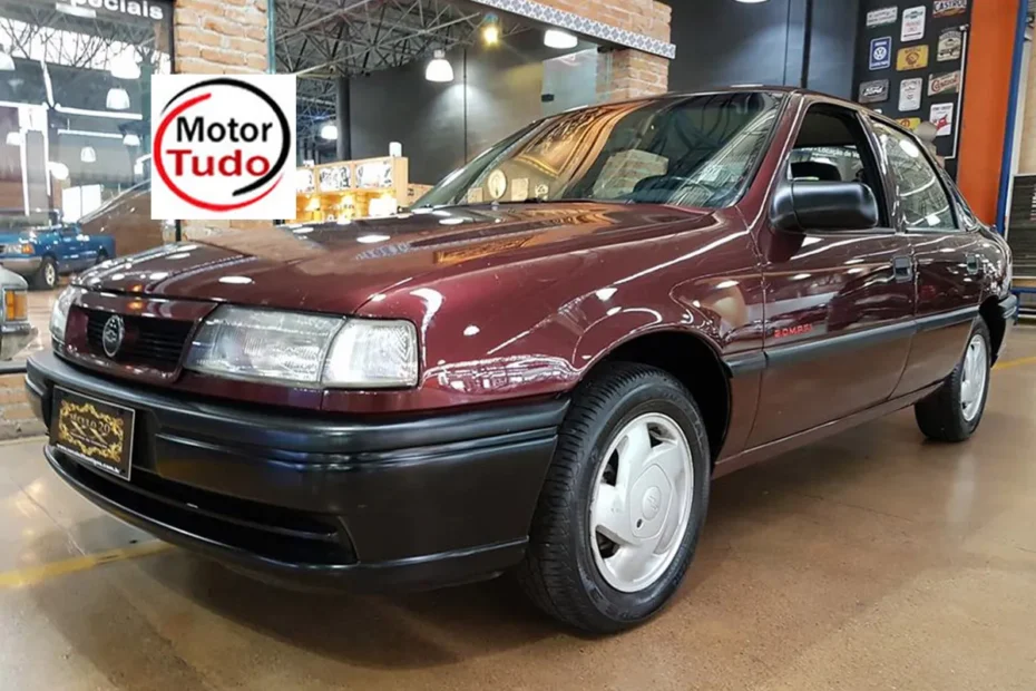 Configuração: Chevrolet Vectra; Versão: GLS MPFi; porte: sedan médio; cor: vermelho; Ano 1994.